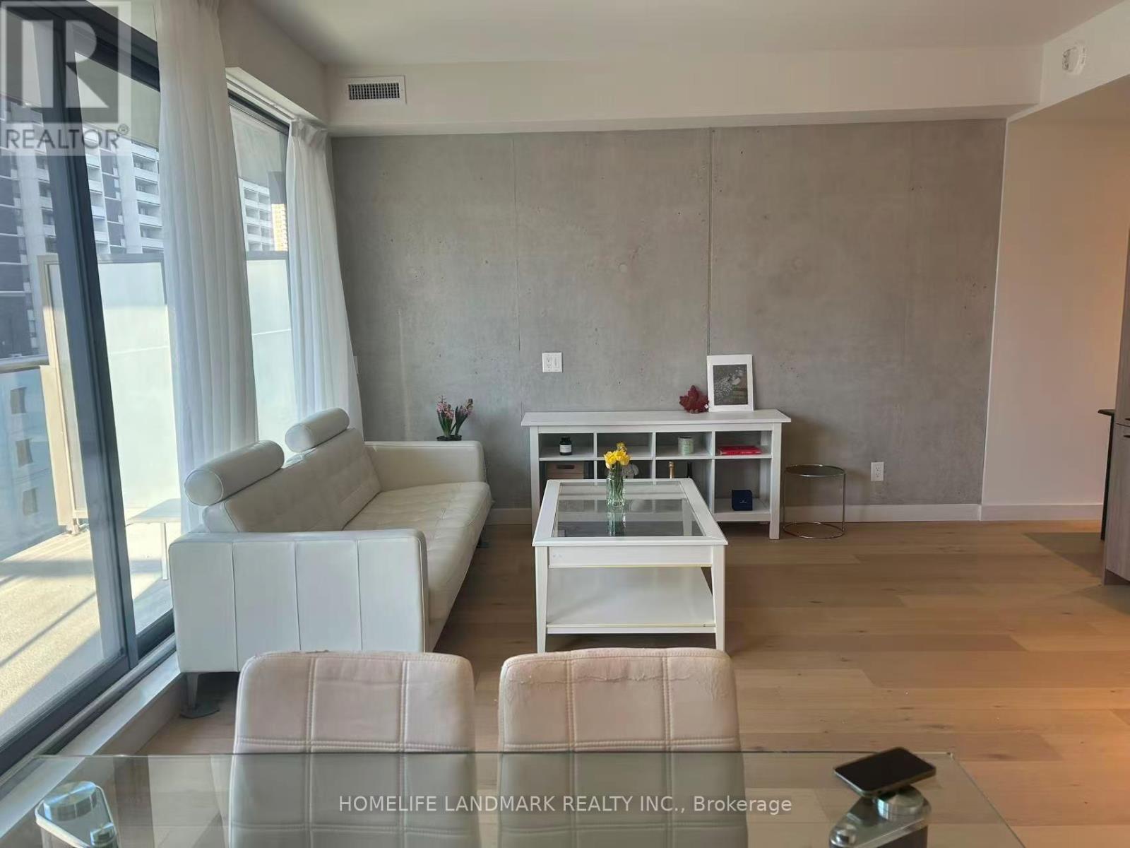 905 - 81 Wellesley Street E, Toronto, Ontario  M4Y 0C5 - Photo 5 - C12846456