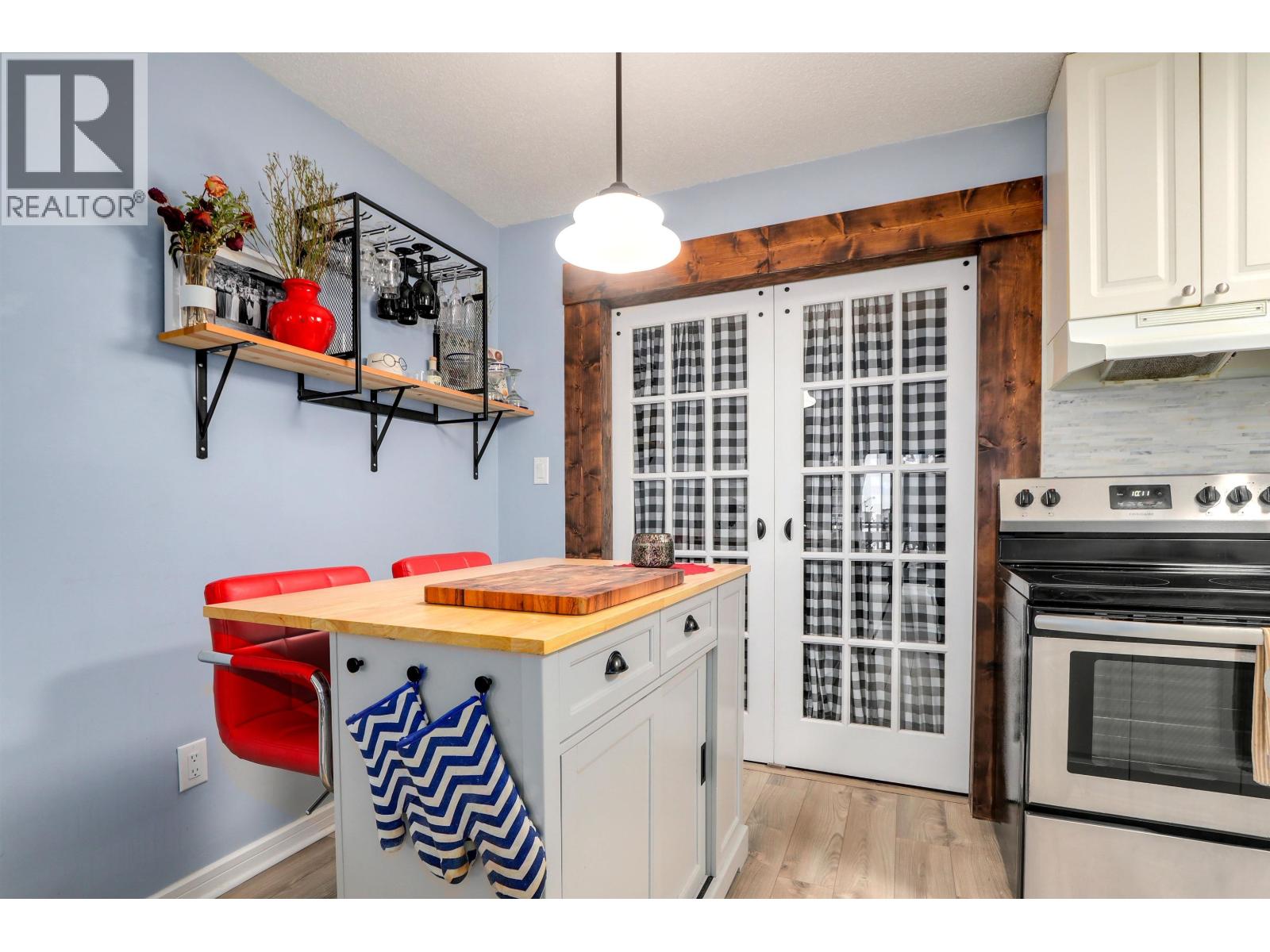 314 170 E 3rd Street, North Vancouver, British Columbia  V7L 1E6 - Photo 8 - R3096090