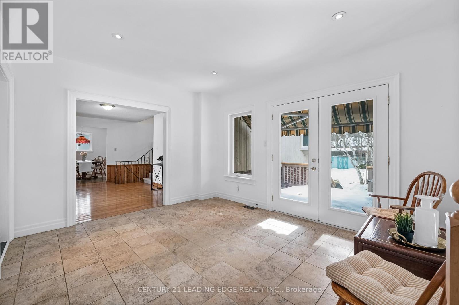 121 Twyn Rivers Drive, Pickering, Ontario  L1V 6L1 - Photo 21 - E12846474