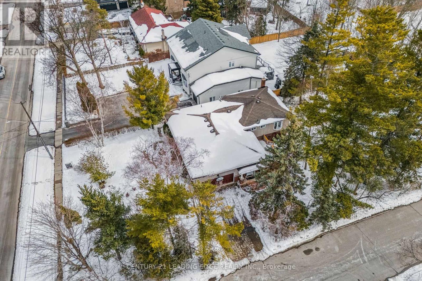 121 Twyn Rivers Drive, Pickering, Ontario  L1V 6L1 - Photo 40 - E12846474