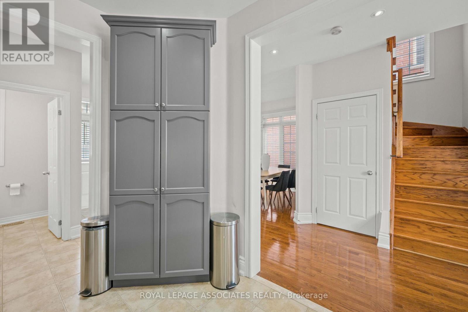 33 Evaridge Drive, Markham, Ontario  L6B 1E7 - Photo 11 - N12846468