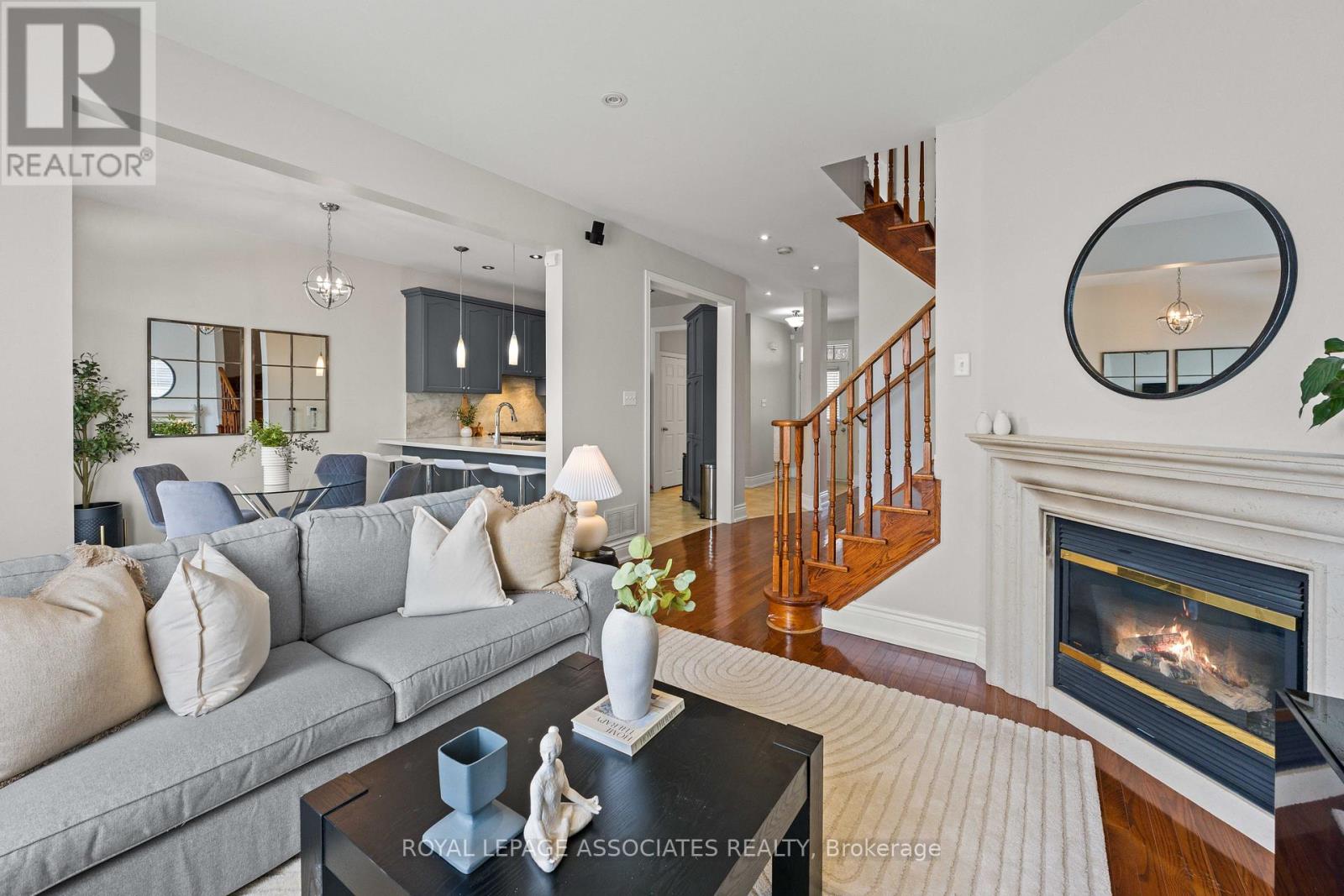 33 Evaridge Drive, Markham, Ontario  L6B 1E7 - Photo 15 - N12846468