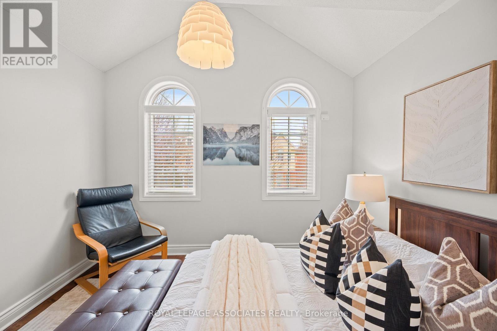 33 Evaridge Drive, Markham, Ontario  L6B 1E7 - Photo 22 - N12846468