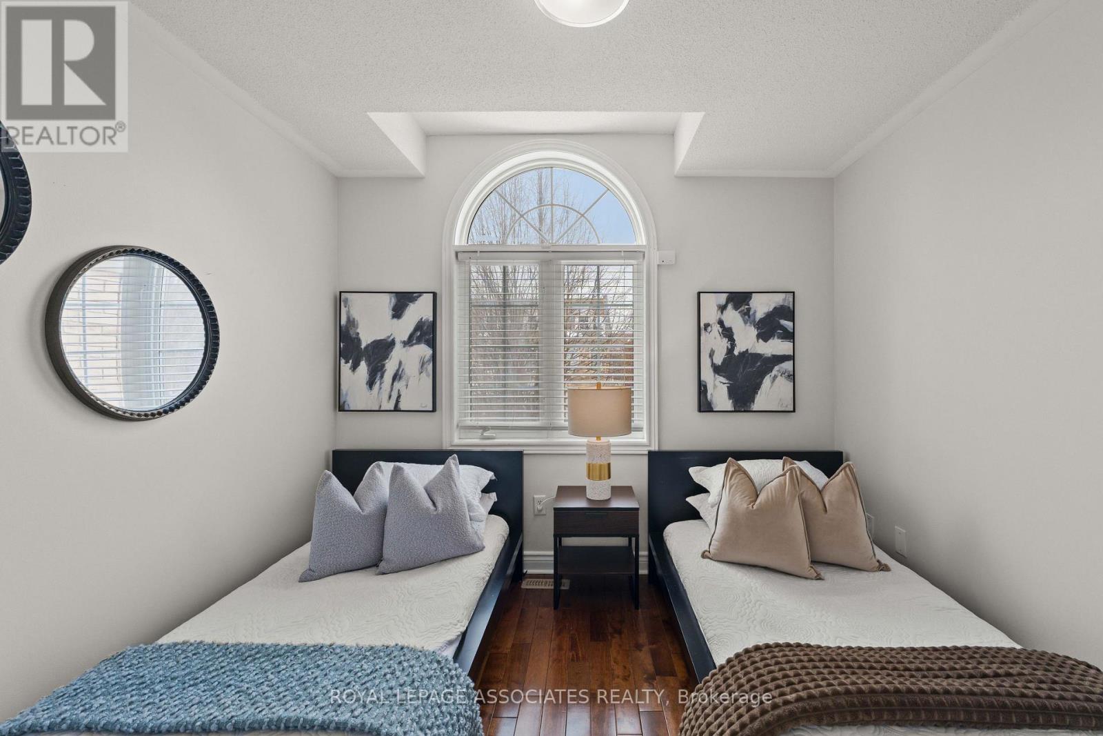 33 Evaridge Drive, Markham, Ontario  L6B 1E7 - Photo 24 - N12846468