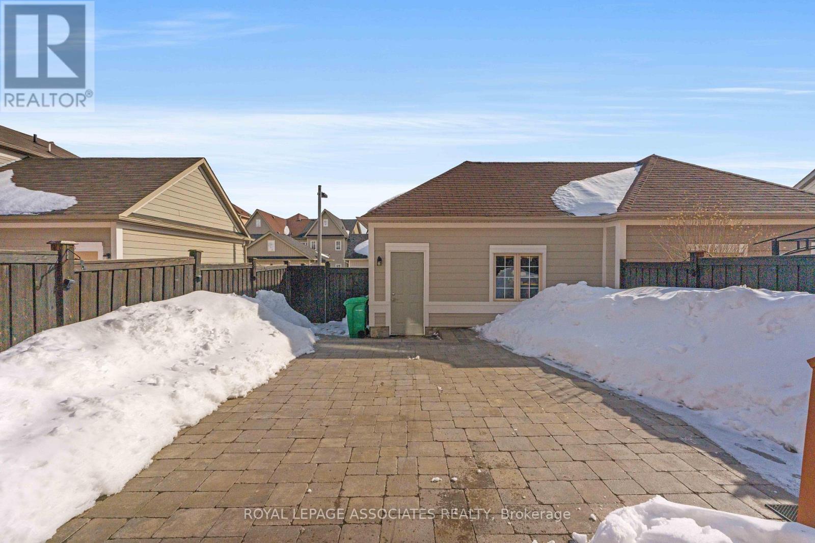 33 Evaridge Drive, Markham, Ontario  L6B 1E7 - Photo 26 - N12846468