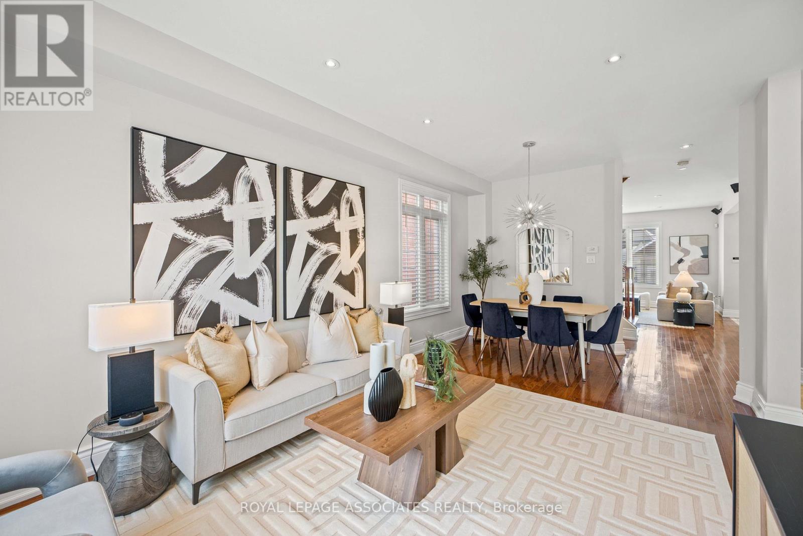 33 Evaridge Drive, Markham, Ontario  L6B 1E7 - Photo 7 - N12846468