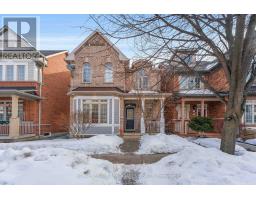33 EVARIDGE DRIVE, Markham, Ontario