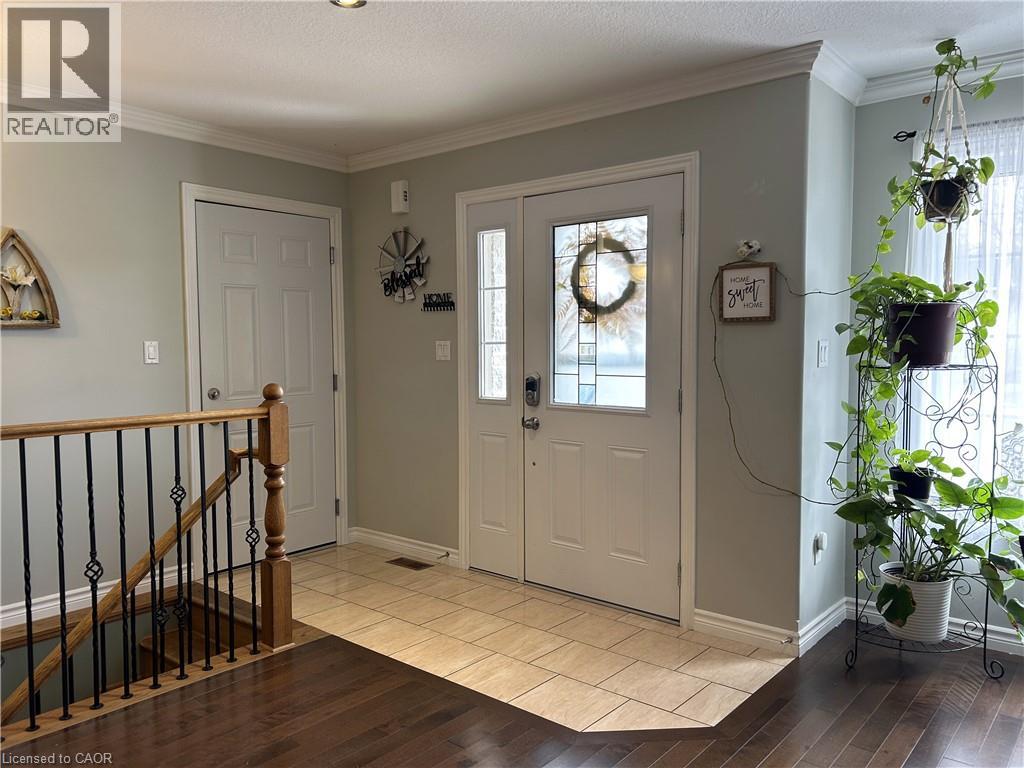 8-1 Homewood Avenue, Simcoe, Ontario  N3Y 2T1 - Photo 3 - 40807732