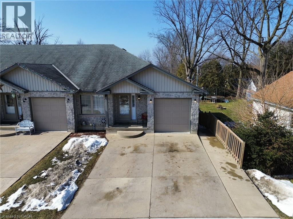 8-1 HOMEWOOD Avenue, Simcoe, Ontario