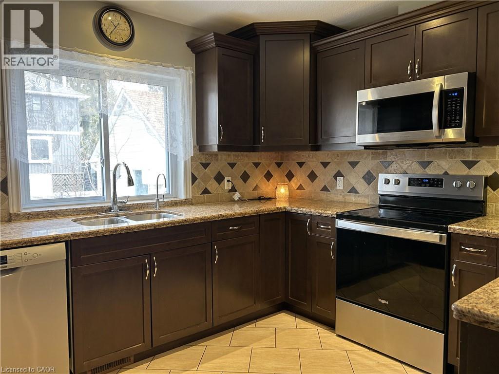 8-1 Homewood Avenue, Simcoe, Ontario  N3Y 2T1 - Photo 10 - 40807732