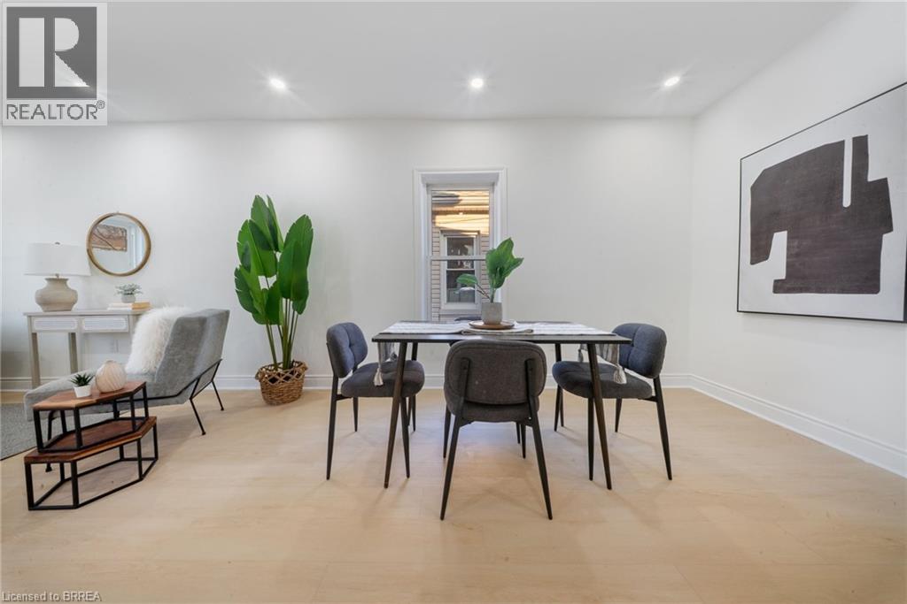 327 Sheridan Street, Brantford, Ontario  N3S 4R8 - Photo 12 - 40806098