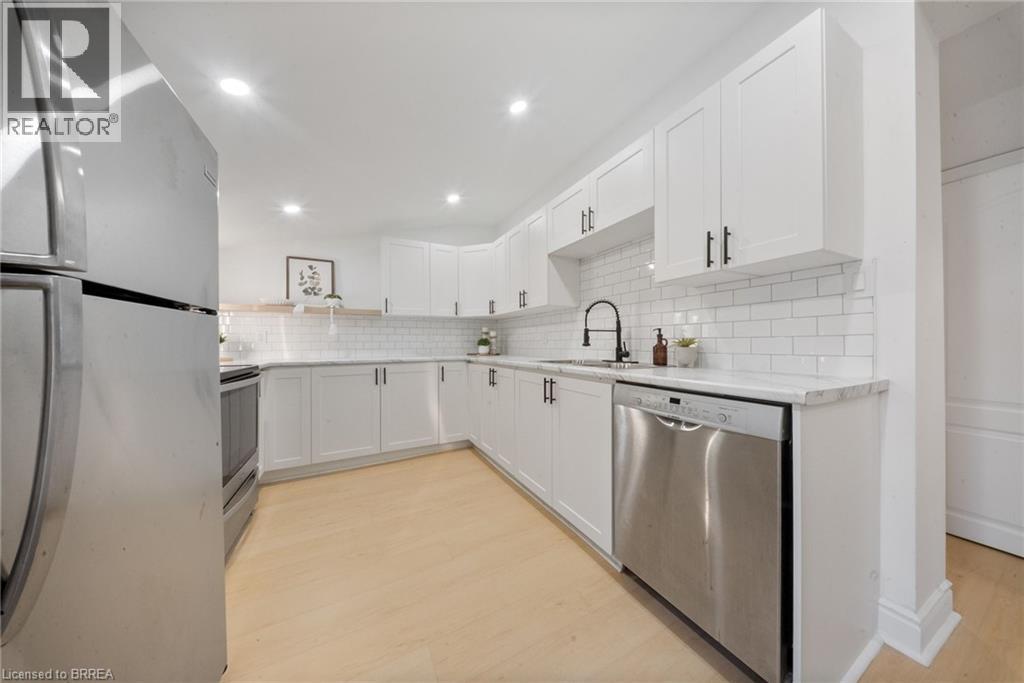 327 Sheridan Street, Brantford, Ontario  N3S 4R8 - Photo 16 - 40806098