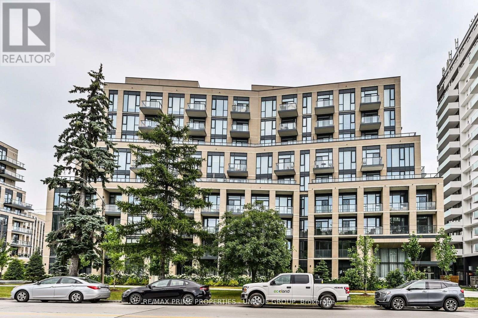 224 - 293 The Kingsway, Toronto, Ontario  M9A 0E8 - Photo 4 - W12846442