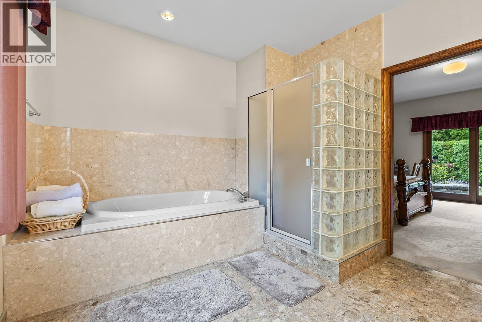 463 Carona Crescent, Kelowna, British Columbia  V1W 3C6 - Photo 28 - 10357145