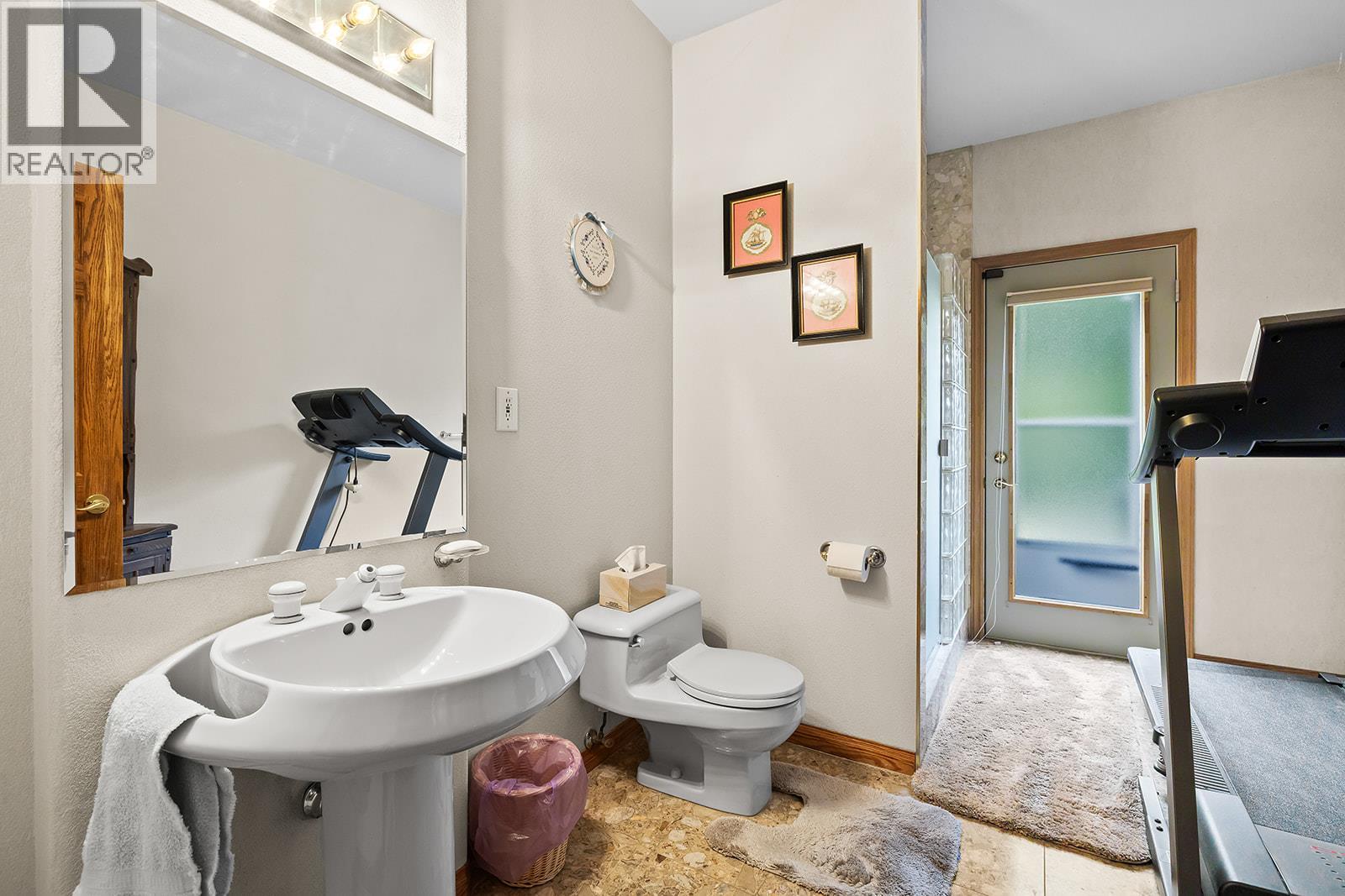 463 Carona Crescent, Kelowna, British Columbia  V1W 3C6 - Photo 29 - 10357145