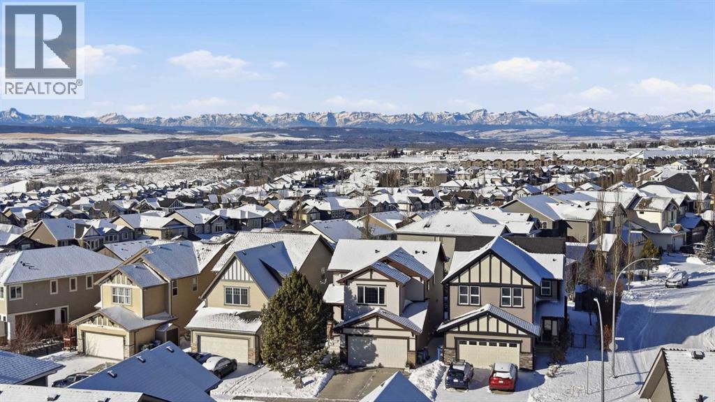 238 Sunset View, Cochrane, Alberta  T4C 4R3 - Photo 1 - A2288446