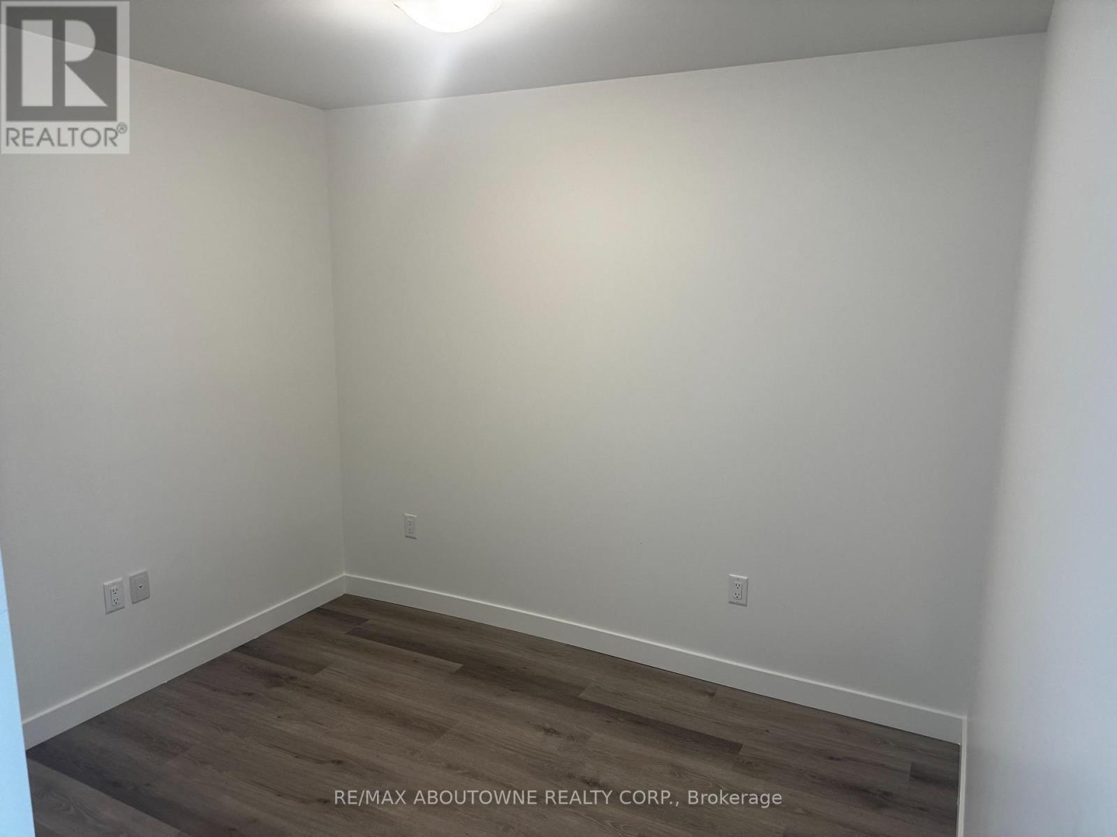 1101 - 461 Green Road, Hamilton, Ontario  L8E 0L5 - Photo 6 - X12846416