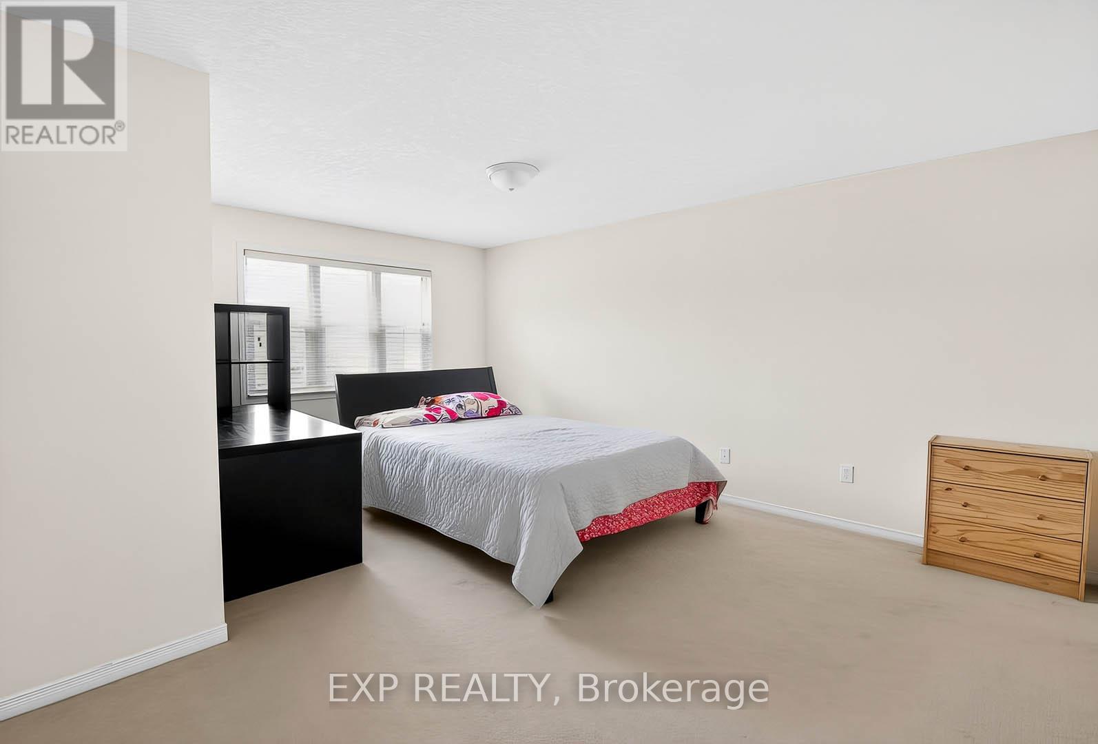 600 Winterberry Avenue, Waterloo, Ontario  N2V 2W5 - Photo 19 - X12846454