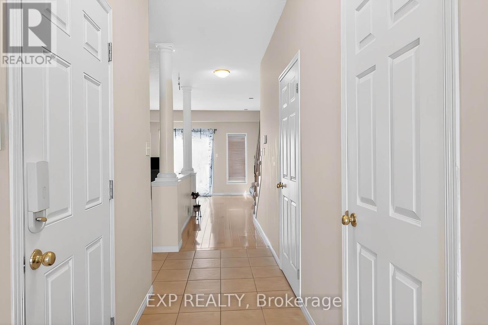 600 Winterberry Avenue, Waterloo, Ontario  N2V 2W5 - Photo 2 - X12846454