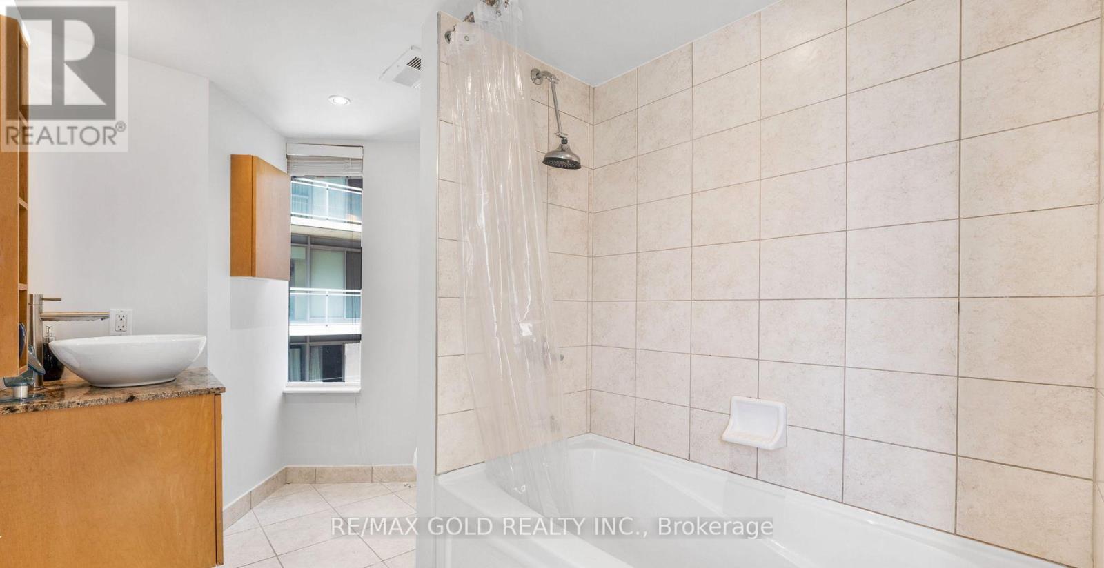 1506 - 200 Victoria Street, Toronto, Ontario M5B 1V8 - Photo 12 - C12846150