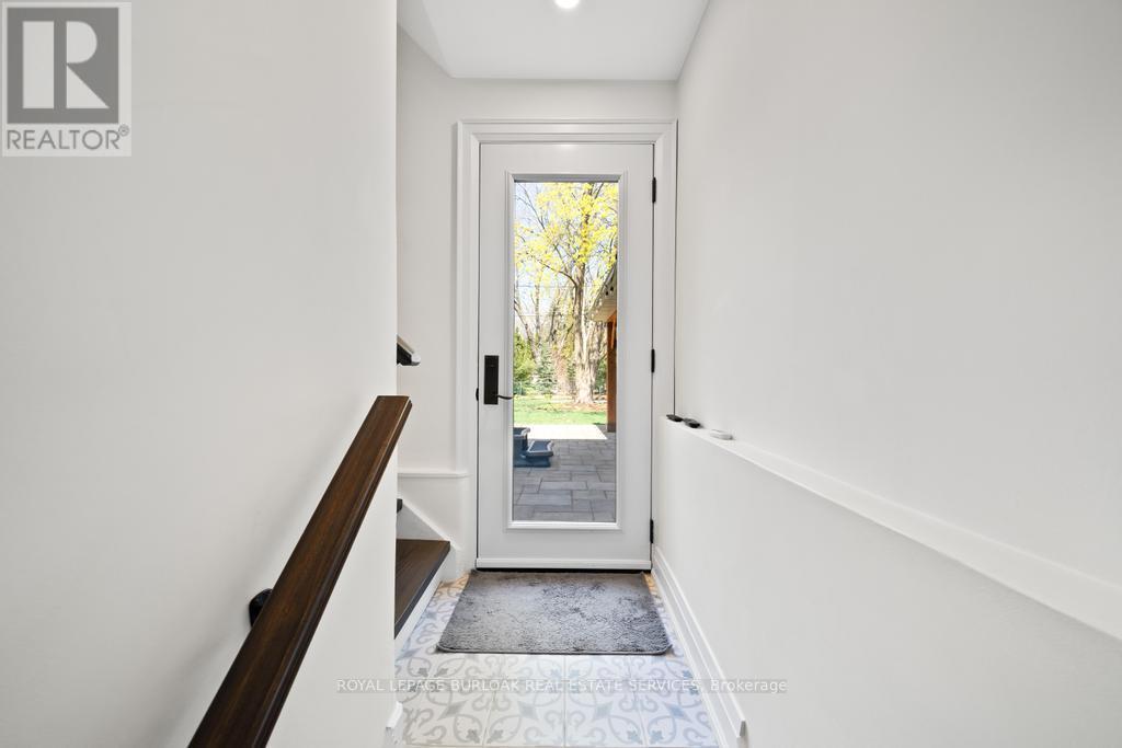 321 Guelph Line, Burlington, Ontario  L7R 3L2 - Photo 30 - W12846164