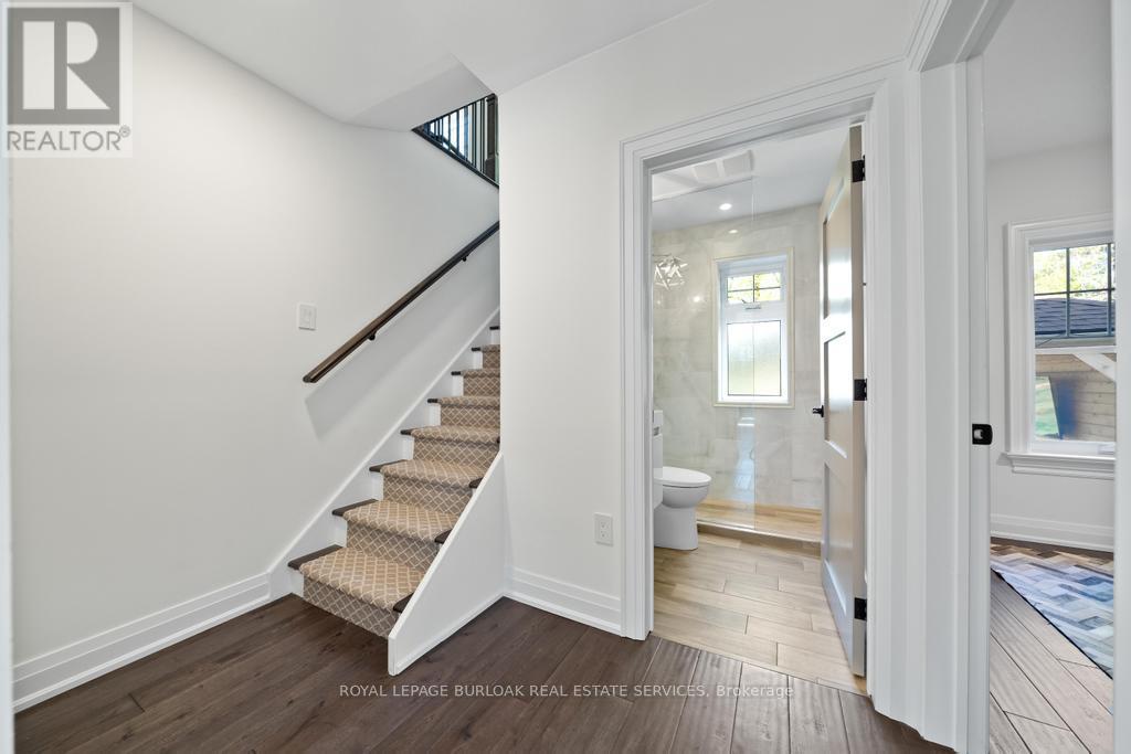 321 Guelph Line, Burlington, Ontario  L7R 3L2 - Photo 18 - W12846164