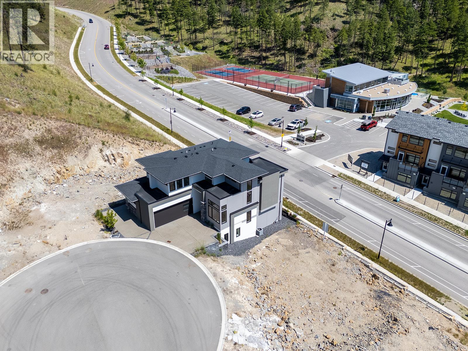 3462 Hilltown Close, Kelowna, British Columbia  V1V 0H4 - Photo 1 - 10351990