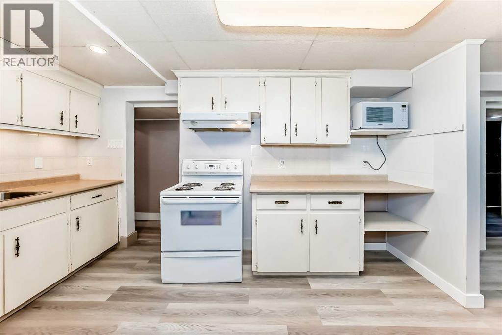 919 Robert Road Ne, Calgary, Alberta  T3A 4W5 - Photo 15 - A2283181