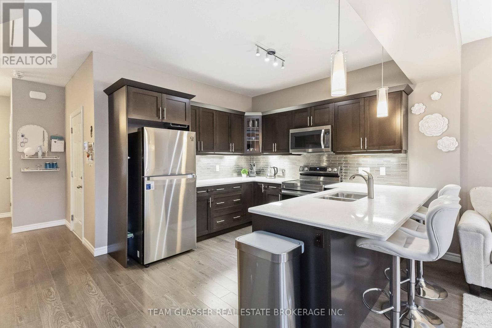 51 - 1924 Cedarhollow Boulevard, London North, Ontario N5X 0K3 - Photo 11 - X12846538