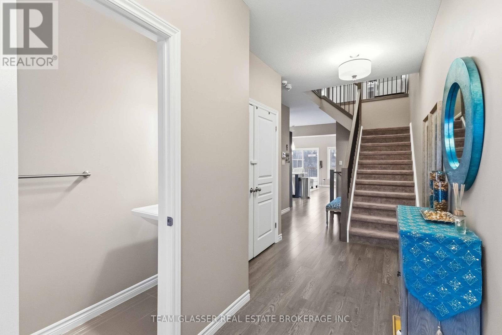 51 - 1924 Cedarhollow Boulevard, London North, Ontario N5X 0K3 - Photo 6 - X12846538