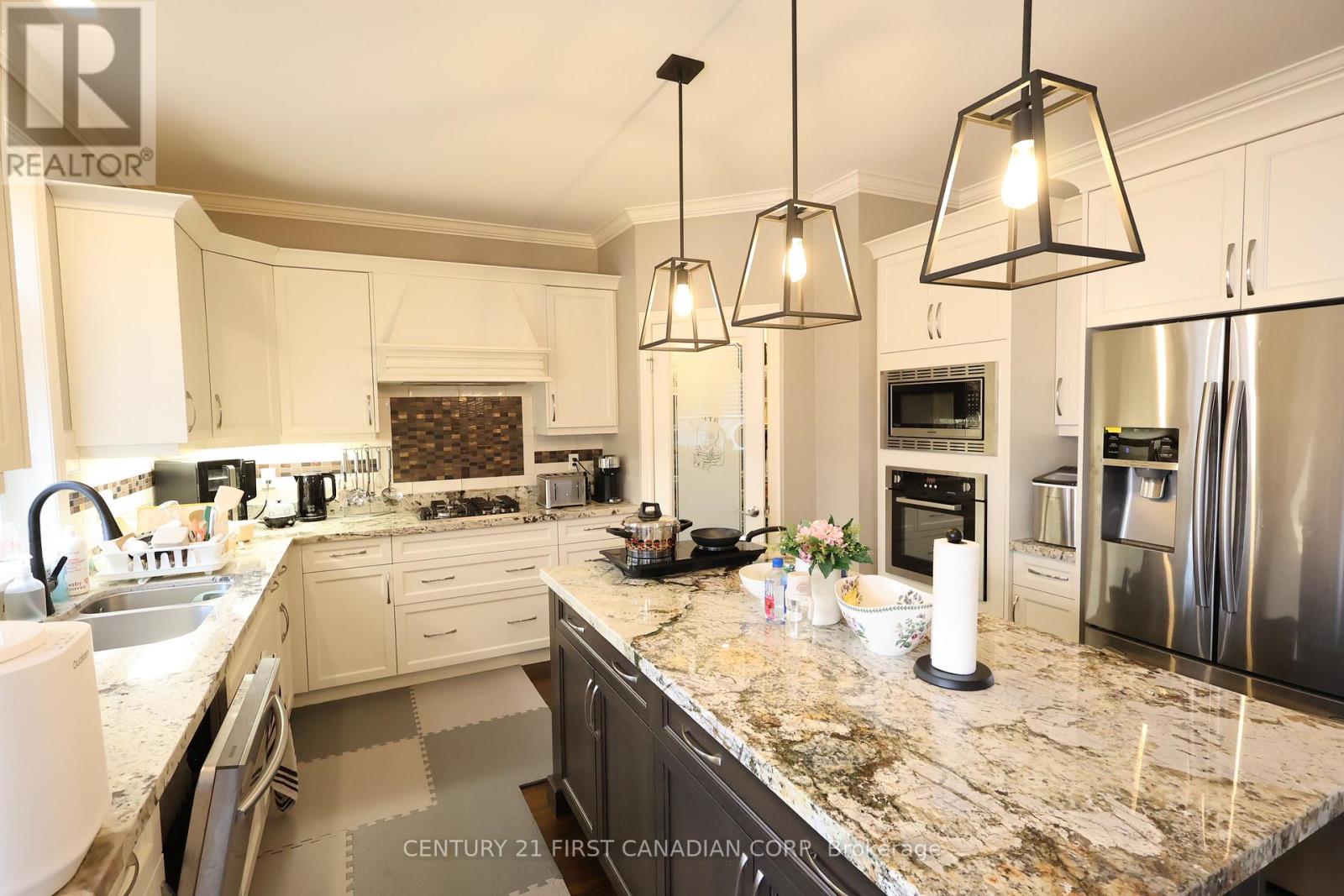 2369 Torrey Pines Way, London North, Ontario  N6G 0K6 - Photo 9 - X12846578