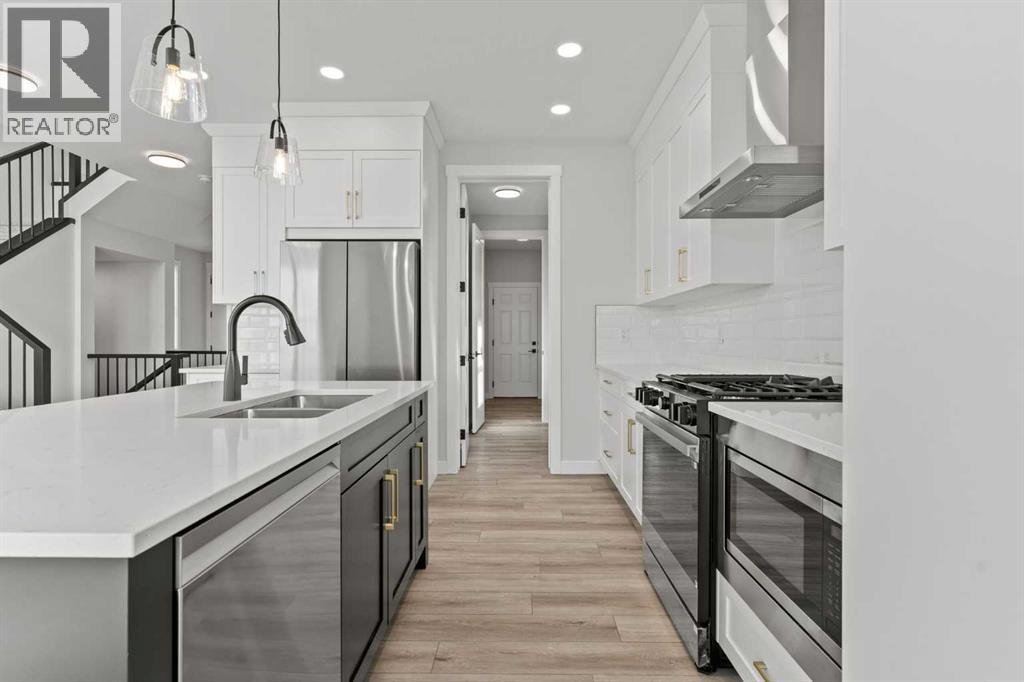 302 Kinniburgh Loop, Chestermere, Alberta  T1X 3C3 - Photo 13 - A2289506