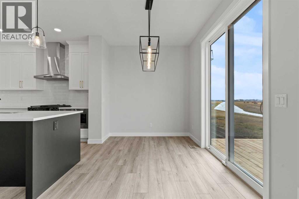 302 Kinniburgh Loop, Chestermere, Alberta  T1X 3C3 - Photo 17 - A2289506