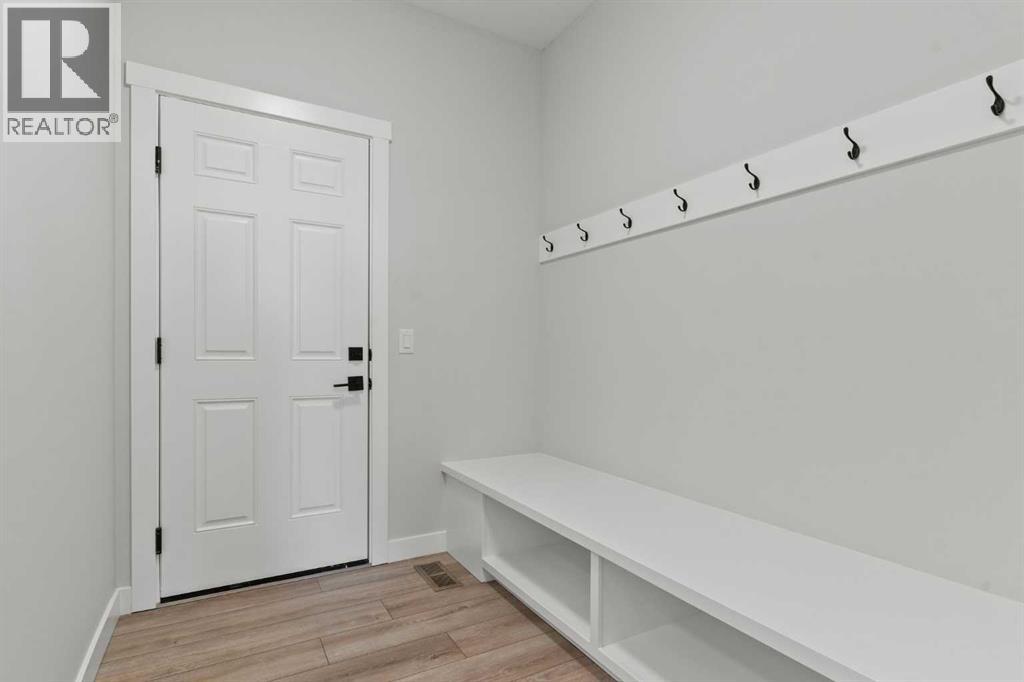 302 Kinniburgh Loop, Chestermere, Alberta  T1X 3C3 - Photo 7 - A2289506