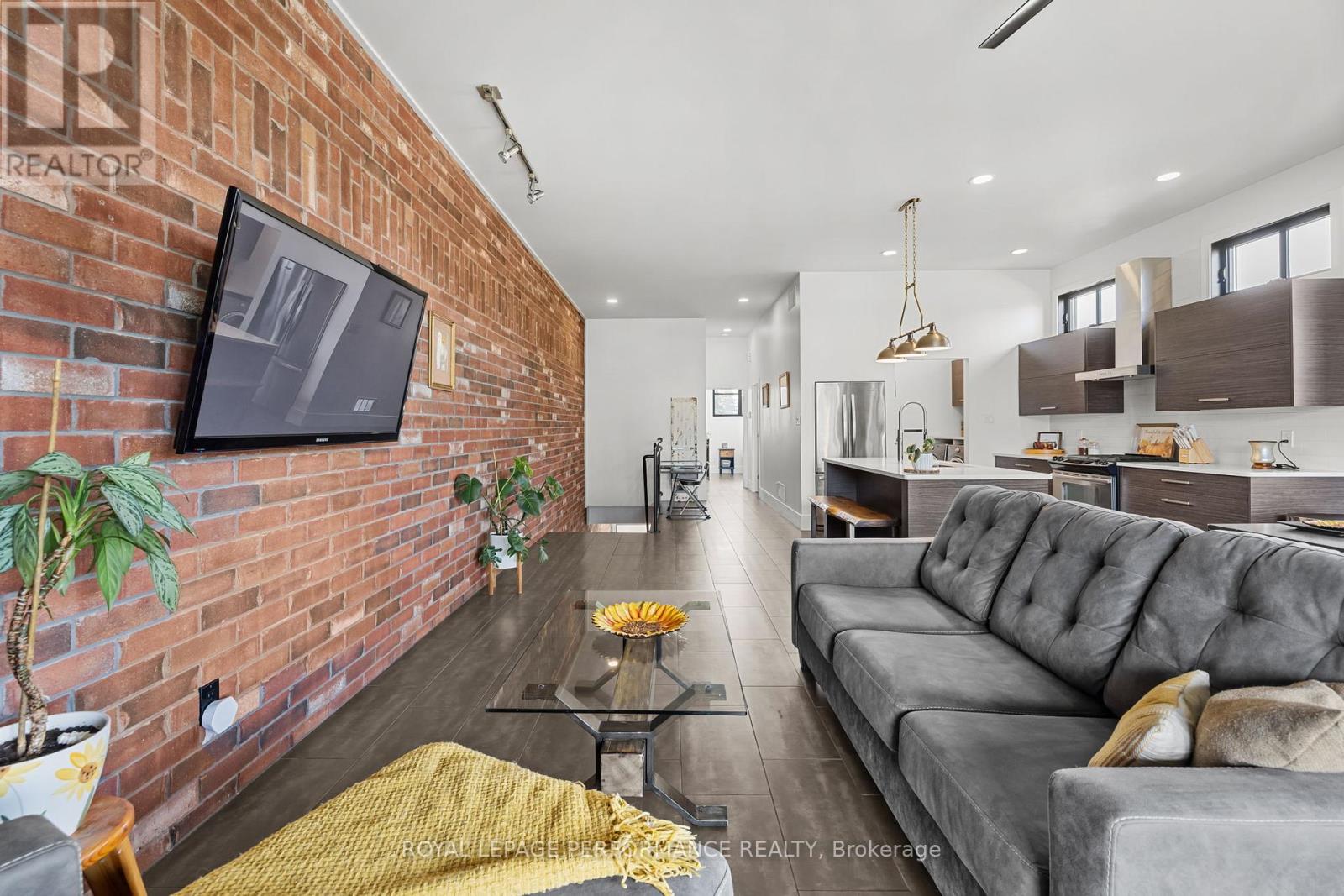 B - 758 St Joseph Street, Casselman, Ontario  K0A 1M0 - Photo 12 - X12846508