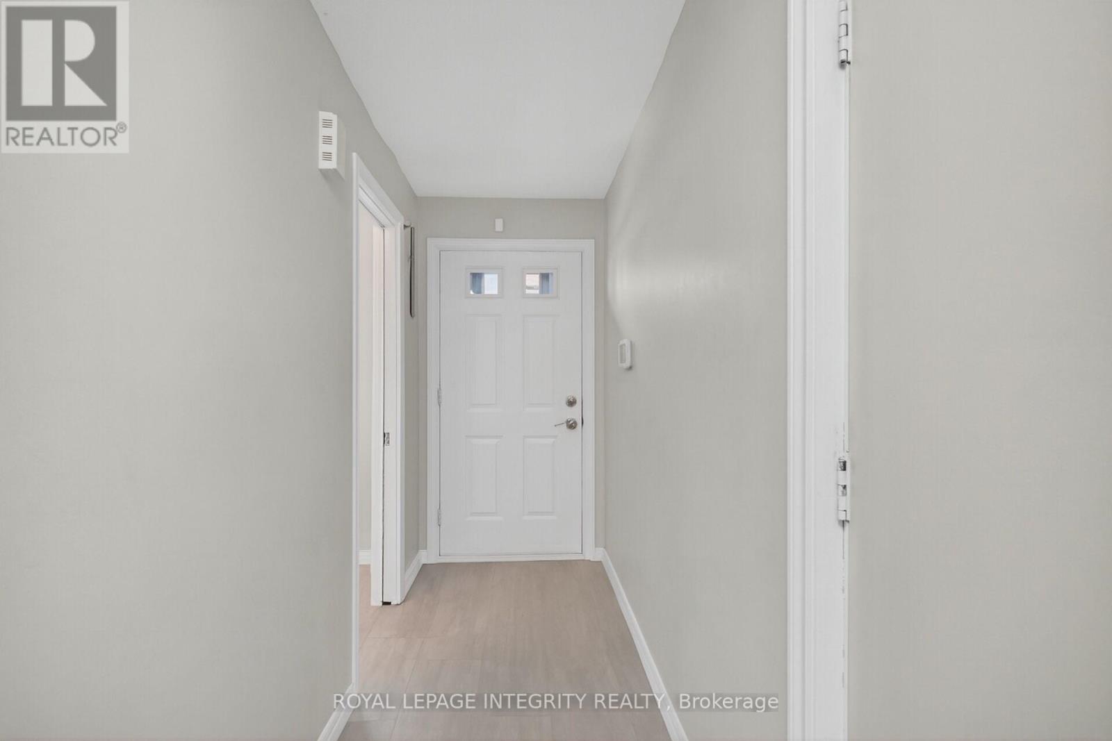 36 - 1867 Simard Drive, Ottawa, Ontario  K1C 3B8 - Photo 3 - X12846522