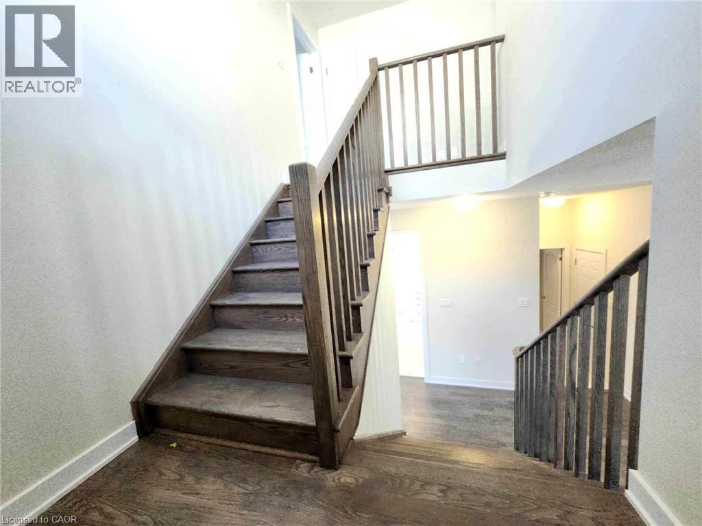 70 Eastbridge Avenue, Welland, Ontario  L3B 5K5 - Photo 7 - 40809028