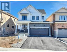 70 EASTBRIDGE Avenue, welland, Ontario