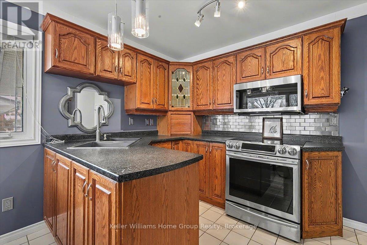 1520 Concession Road, Cambridge, Ontario  N3H 4L9 - Photo 2 - X12846552