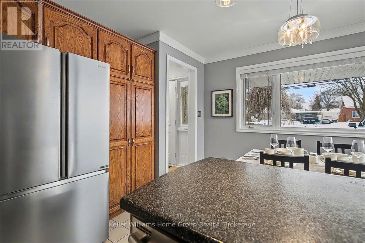 1520 Concession Road, Cambridge, Ontario  N3H 4L9 - Photo 7 - X12846552