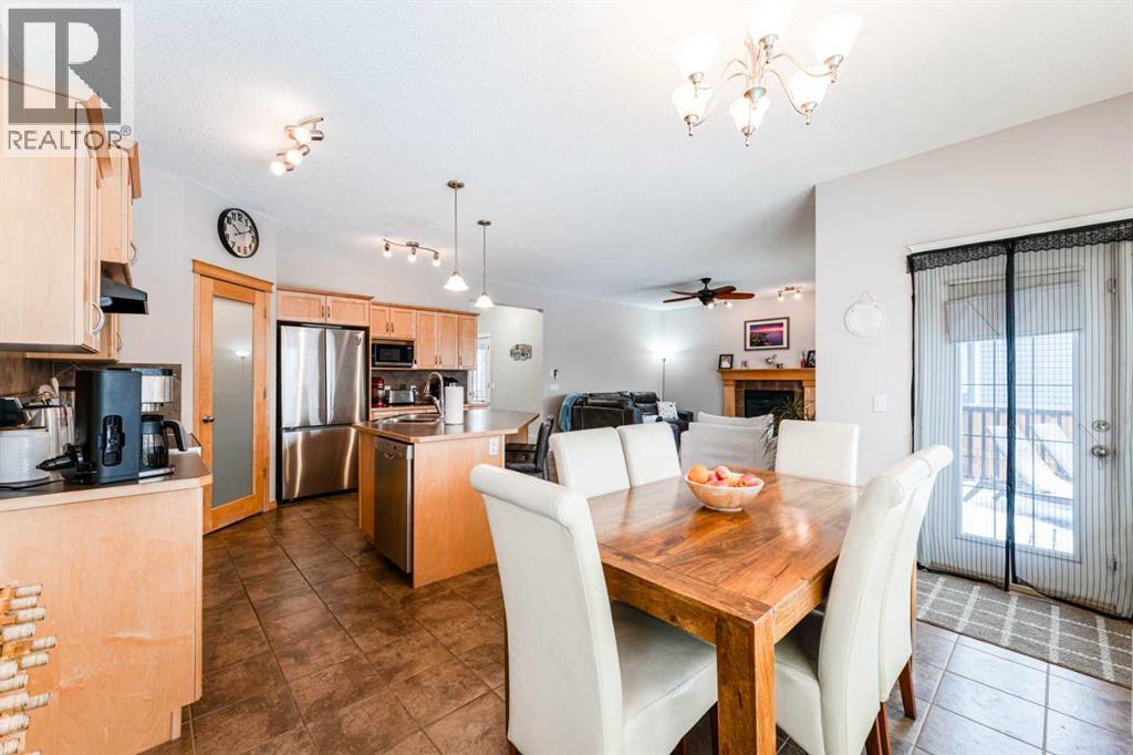 461 Boulder Creek Way Se, Langdon, Alberta  T0J 1X3 - Photo 11 - A2276704