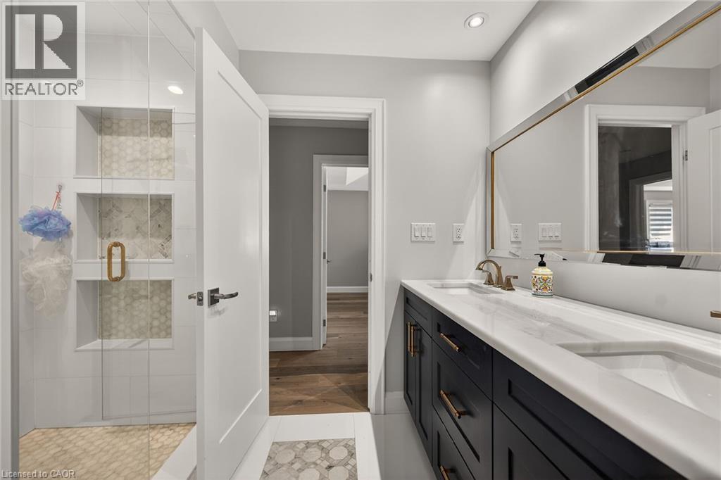 747 Vernon Place, Ancaster, Ontario  L9G 3H4 - Photo 29 - 40809135