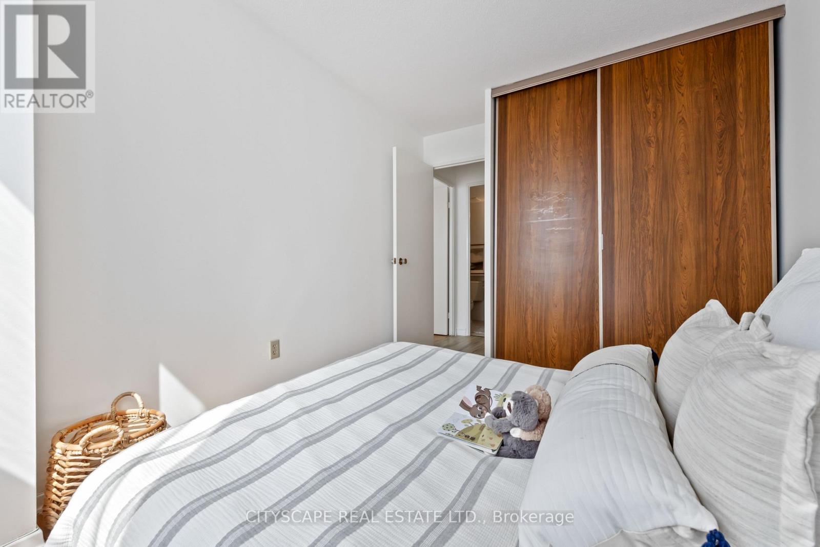 618 - 20 Edgecliff Golfway, Toronto, Ontario  M3C 3A4 - Photo 23 - C12846494