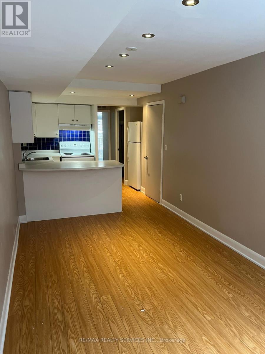 241 - 415 Jarvis Street, Toronto, Ontario  M4Y 3C1 - Photo 3 - C12846536