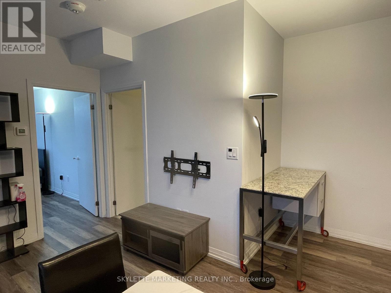 2802 - 75 Canterbury Place, Toronto, Ontario  M2N 2N1 - Photo 6 - C12846544