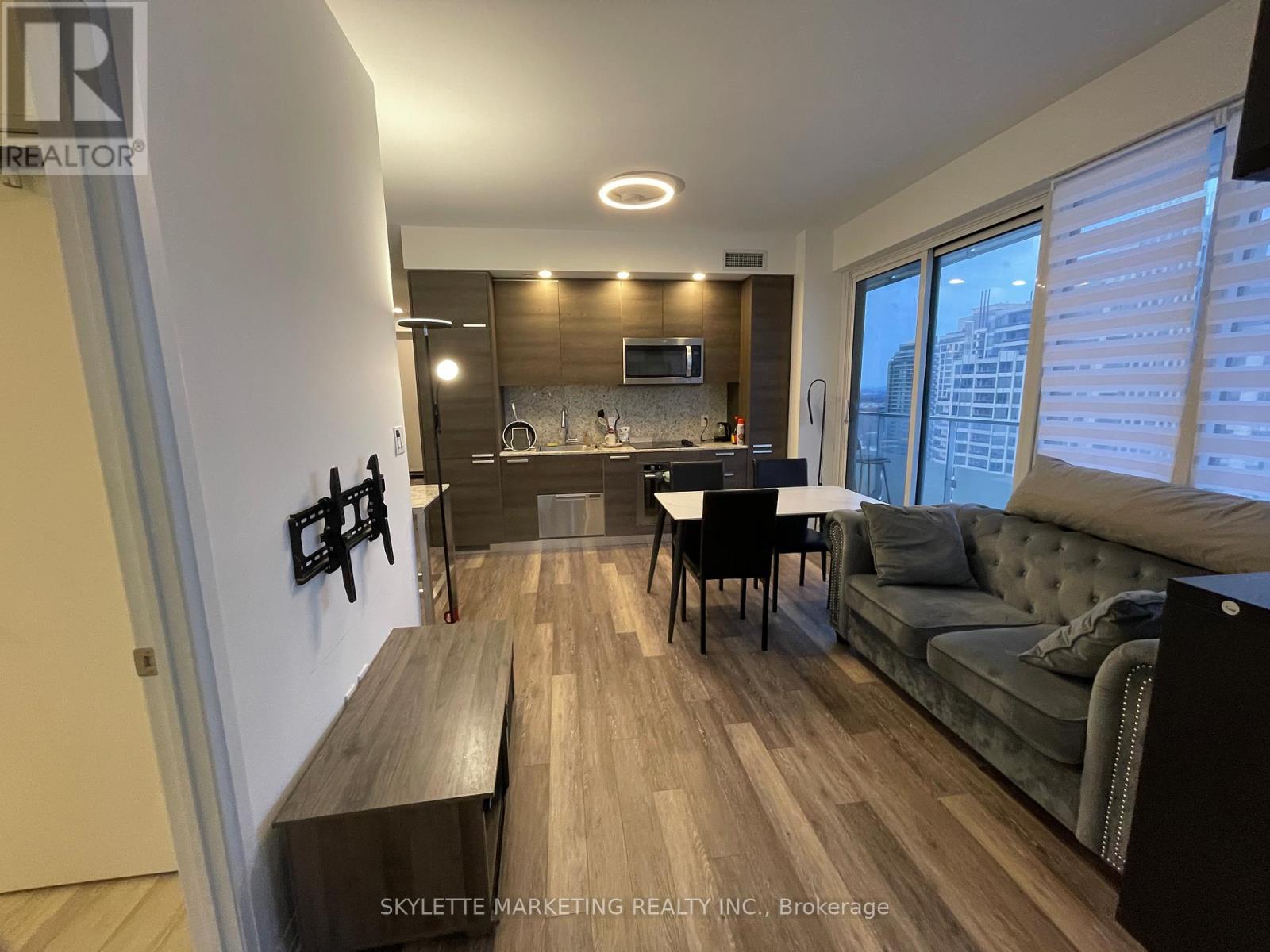 2802 - 75 Canterbury Place, Toronto, Ontario  M2N 2N1 - Photo 9 - C12846544