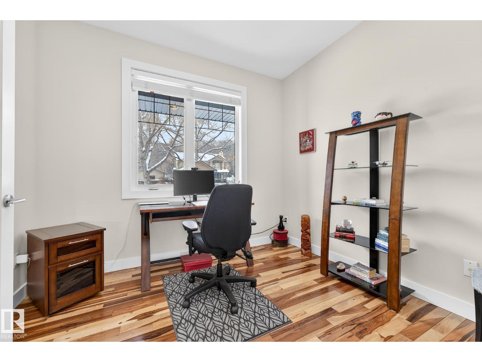 10283 89 St Nw, Edmonton, Alberta  T5H 1R3 - Photo 16 - E4475857