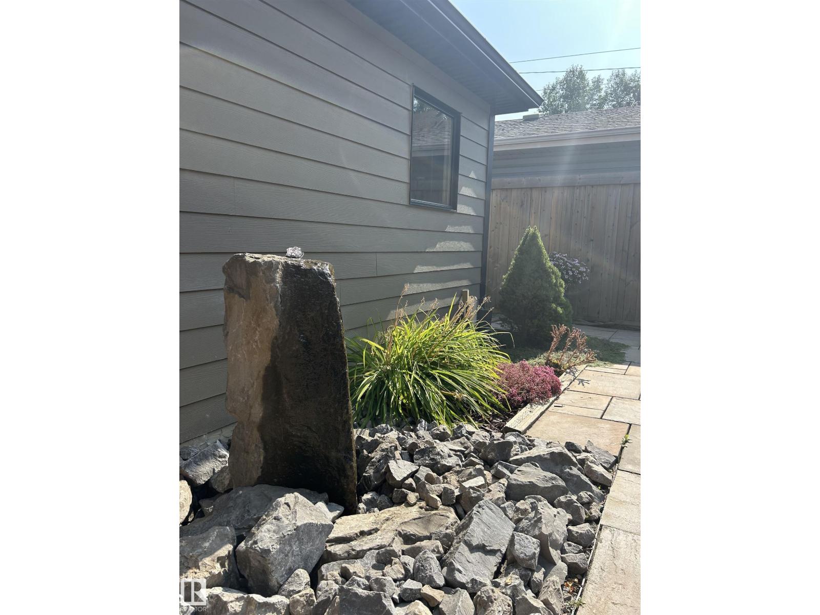 10283 89 St Nw, Edmonton, Alberta  T5H 1R3 - Photo 68 - E4475857