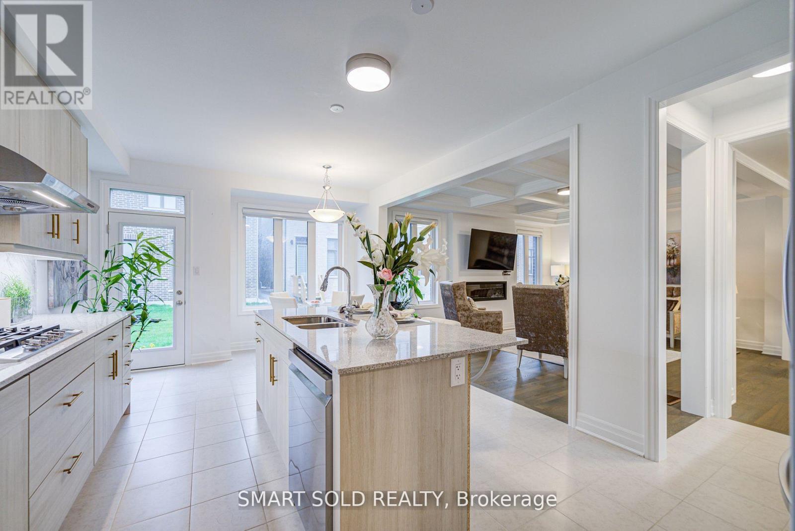 40 Misthollow Crescent, Markham, Ontario  L6C 3M5 - Photo 16 - N12846498