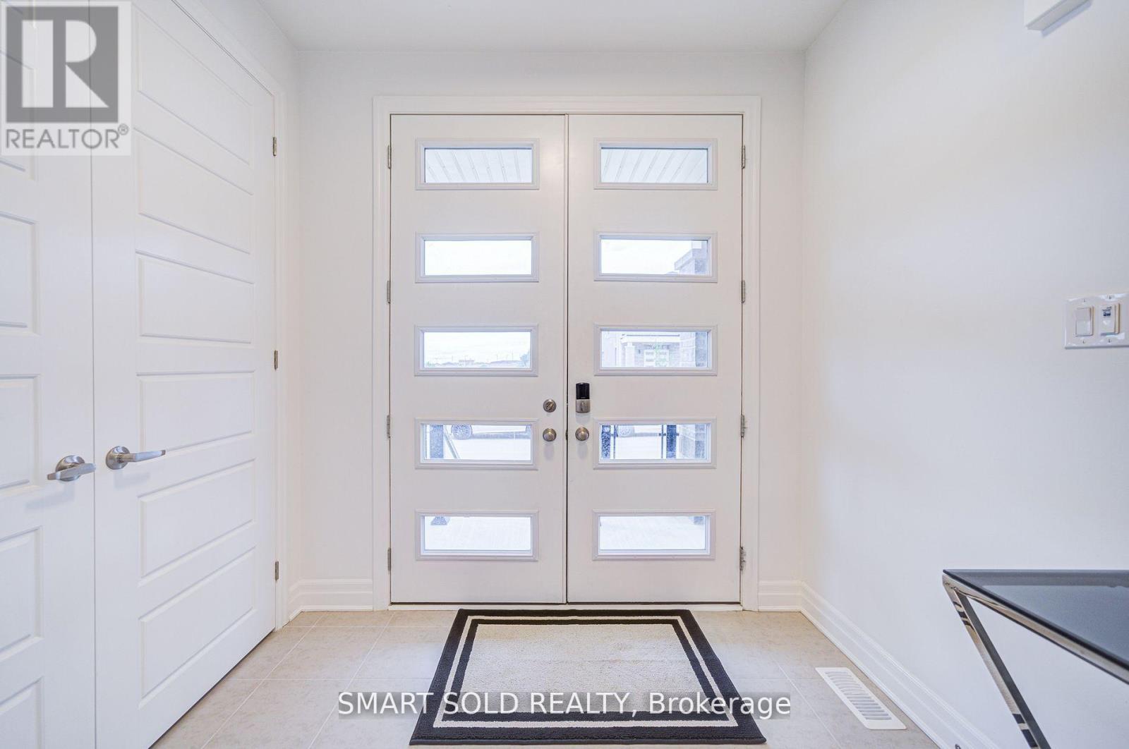 40 Misthollow Crescent, Markham, Ontario  L6C 3M5 - Photo 3 - N12846498